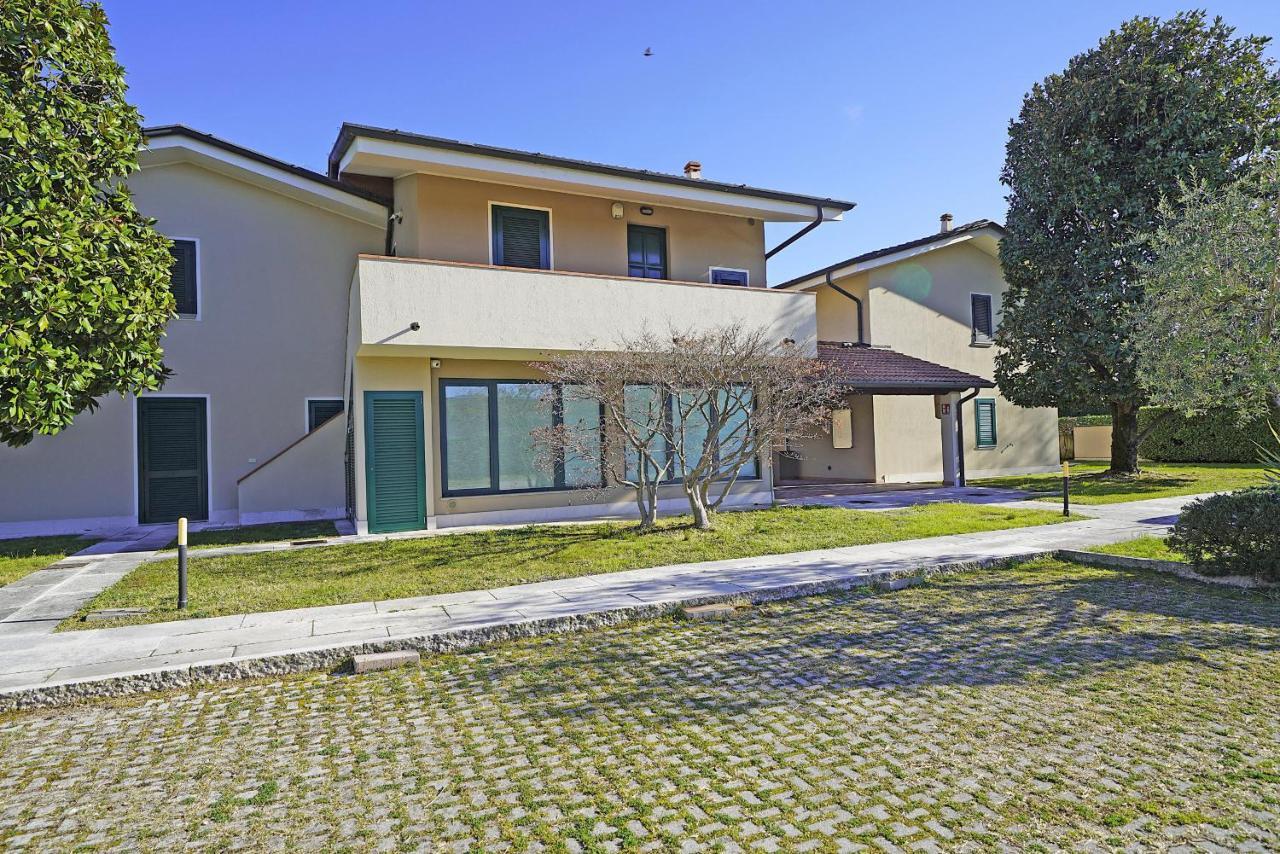 Ferienwohnung Il Porticciolo P1-12 By Wonderful Italy Sirmione Exterior foto