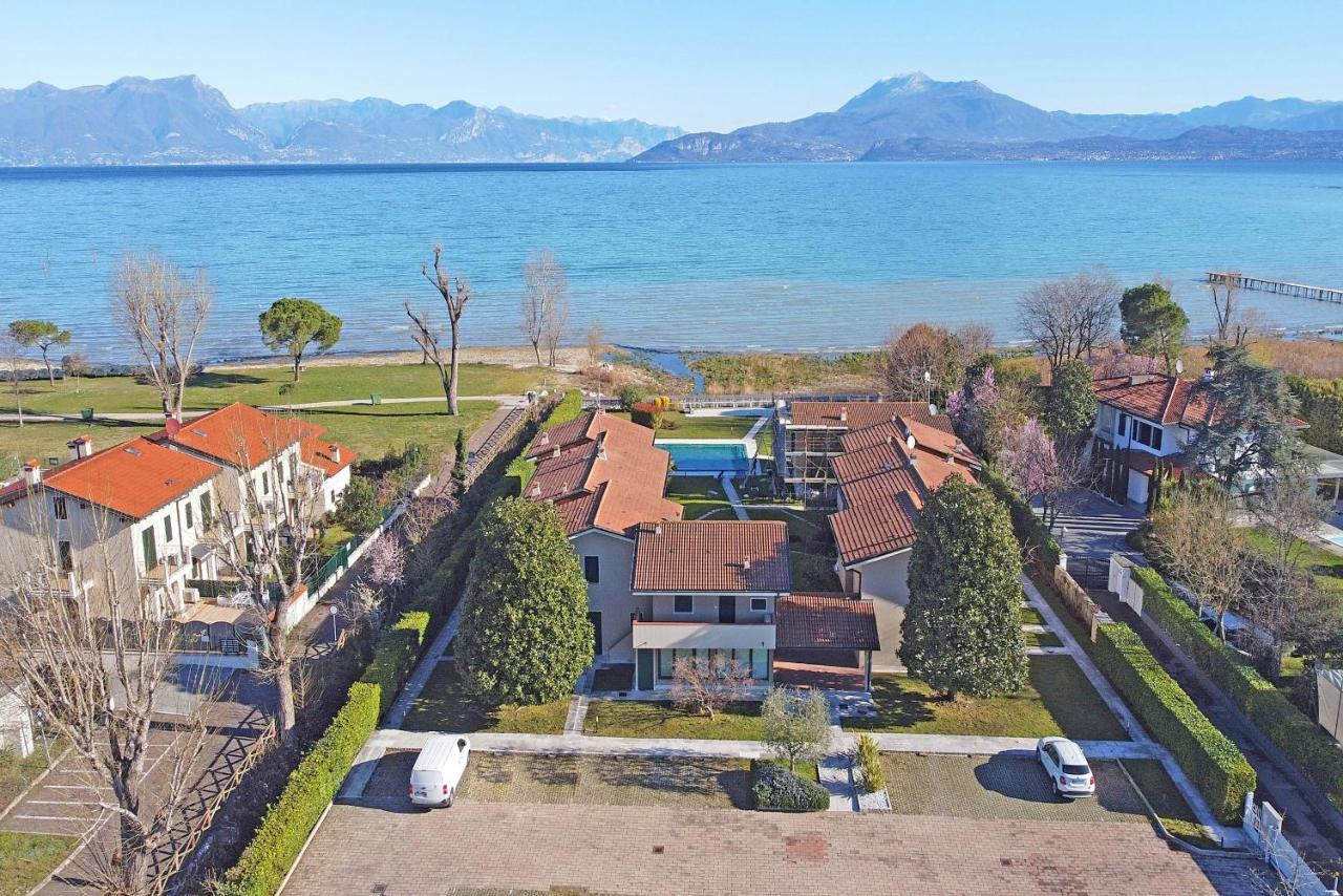 Ferienwohnung Il Porticciolo P1-12 By Wonderful Italy Sirmione Exterior foto