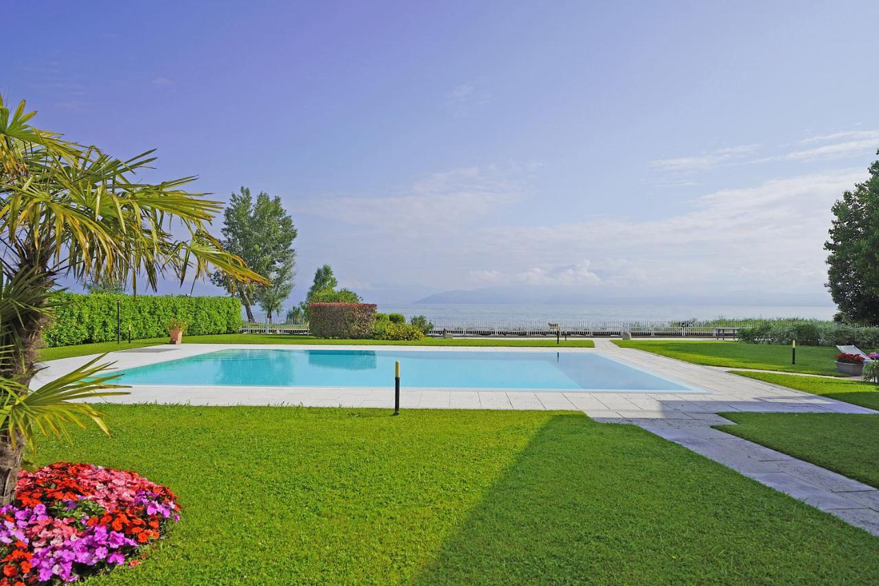 Ferienwohnung Il Porticciolo P1-12 By Wonderful Italy Sirmione Exterior foto